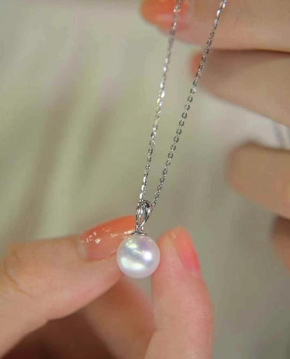 Round Akoya Pearl Pendant Necklace | 9.0–9.5mm Pearl | 18K White or Yellow Gold Chain