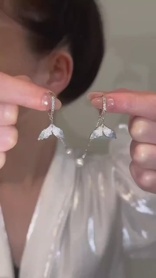 Mermaid Tail Design Pearl Drop Earrings | 14K White Gold Filled | 6-7mm Pearls