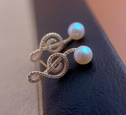 Treble Clef Pearl Studs Earrings