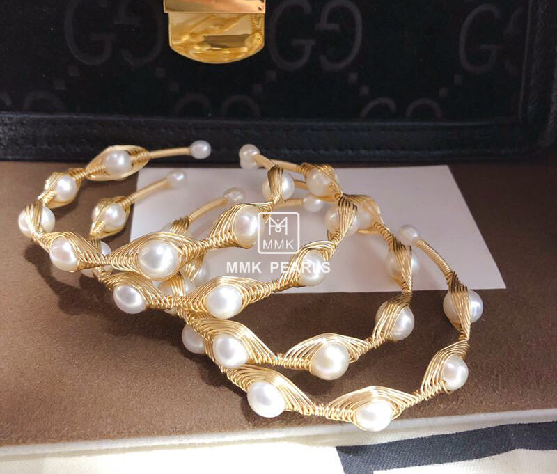 Handmade Pearl Bracelet | 14K Gold Filled Wire