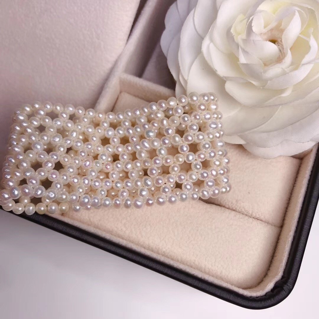 Stretchable Pearl Wristband | Handcrafted by MMK Artisans | Free Custom Fitting